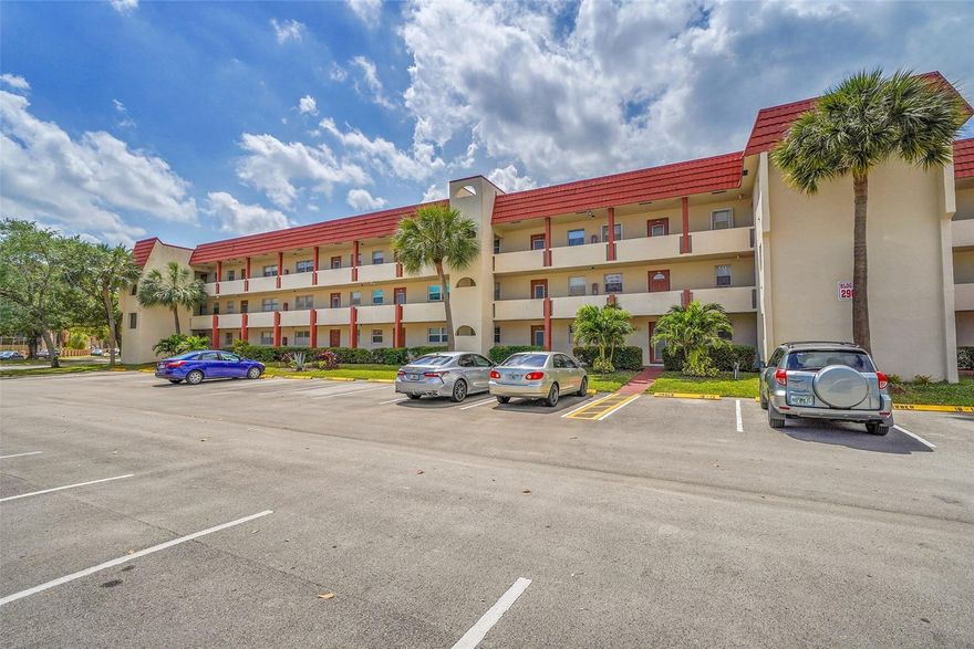 THIS SPACIOUS CORNER UNIT ON THE FIRST FLOOR FEATURES A THOUGHTFULLY DESIGNED SPLIT FLOOR PLAN WITH TWO BEDROOMS AND TWO BATHROOMS, IDEAL FOR 55+ LIVING. ENJOY THE CONVENIENCE OF AN ASSIGNED SPACE RIGHT IN FRONT OF THE UNIT, ALONG WITH PLENTY OF GUEST PARKING NEARBY. RESIDENTS CAN TAKE ADVANTAGE OF A VARIETY OF AMENITIES, SUCH AS A POOL, CLUBHOUSE, AND TENNIS COURTS, PROMOTING AN ACTIVE LIFESTYLE. WITH SHOPPING AND ENTERTAINMENT JUST A SHORT DISTANCE AWAY, THIS HOME OFFERS THE PERFECT BLEND OF COMFORT, CONVENIENCE, AND COMMUNITY. YOU'LL FEEL RIGHT AT HOME FROM THE MOMENT YOU MOVE IN. 20% MINIMUM DOWNPAYMENT PER ASSOCIATION AND 650 CREDIT SCORE.