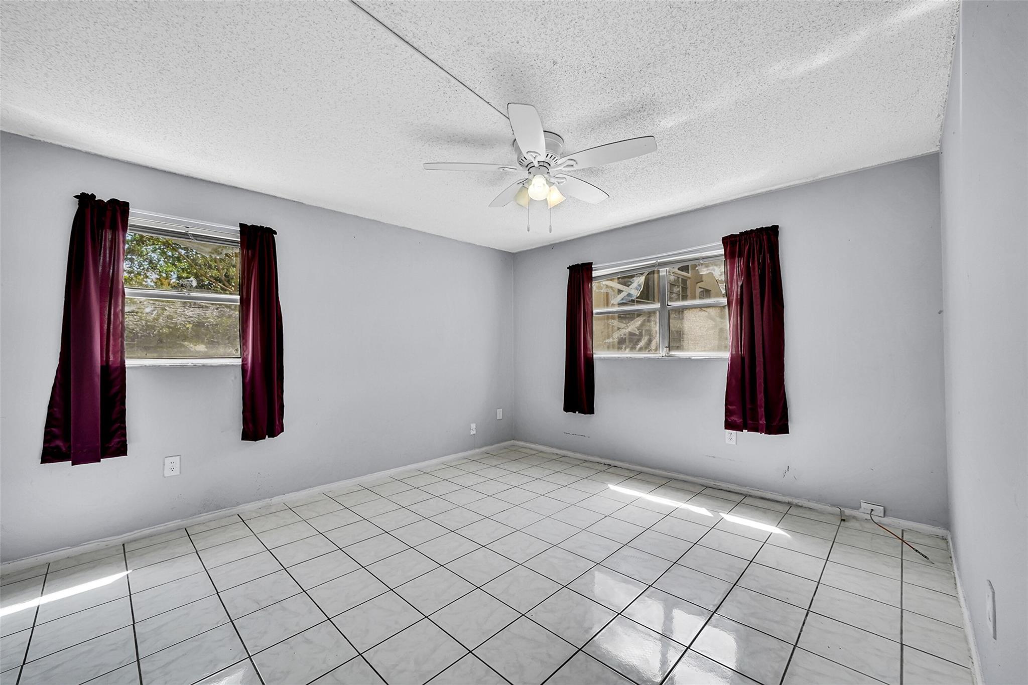 Sunrise Lakes Phase I - Residential