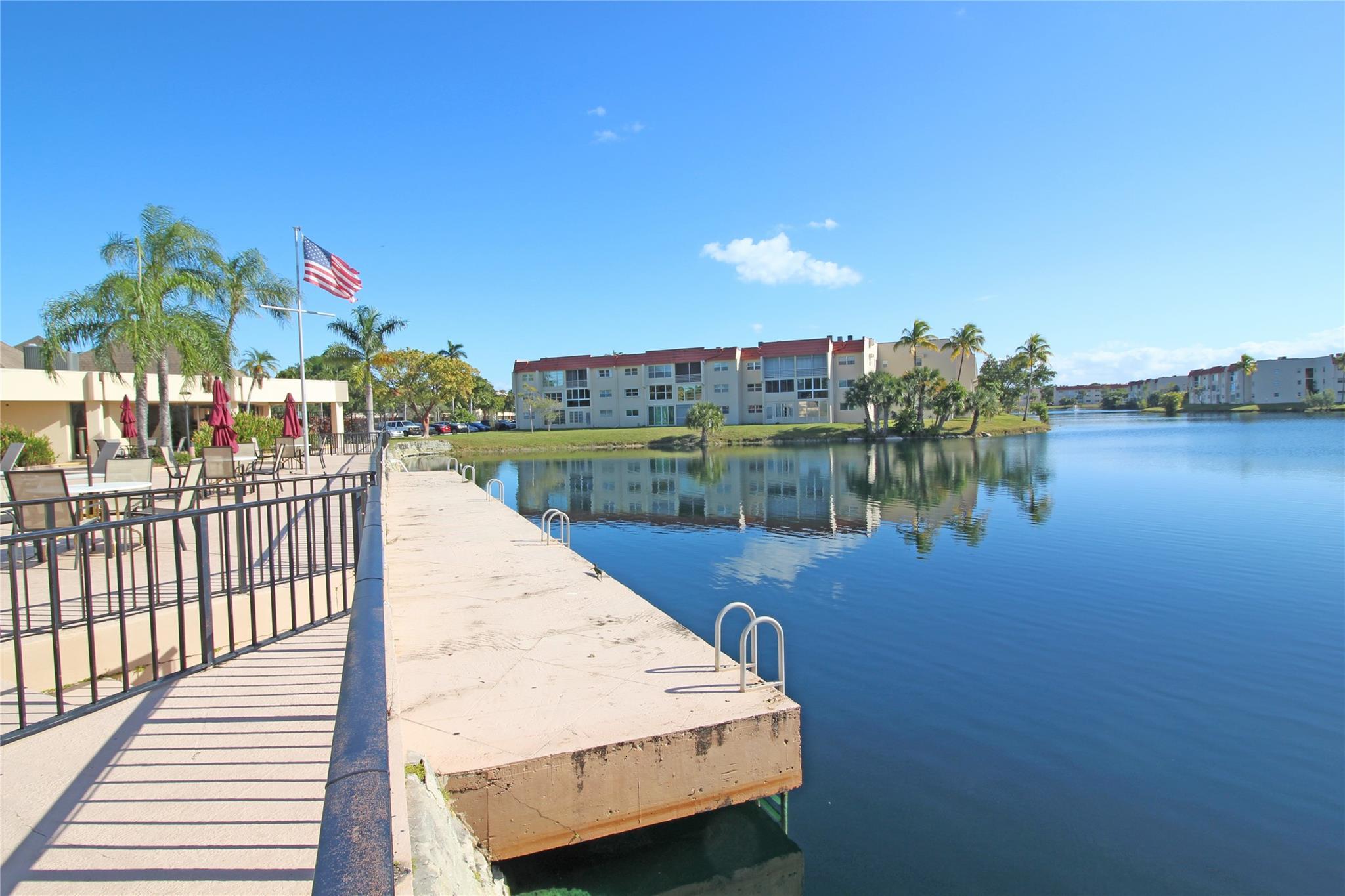 Sunrise Lakes Phase I - Residential