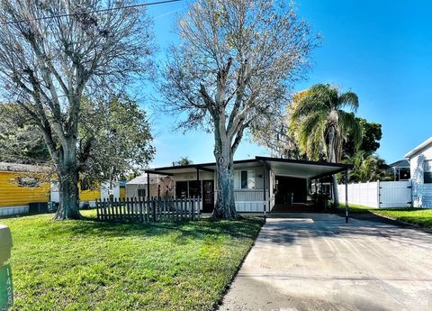 1428 Chobee Street Okeechobee FL 34974