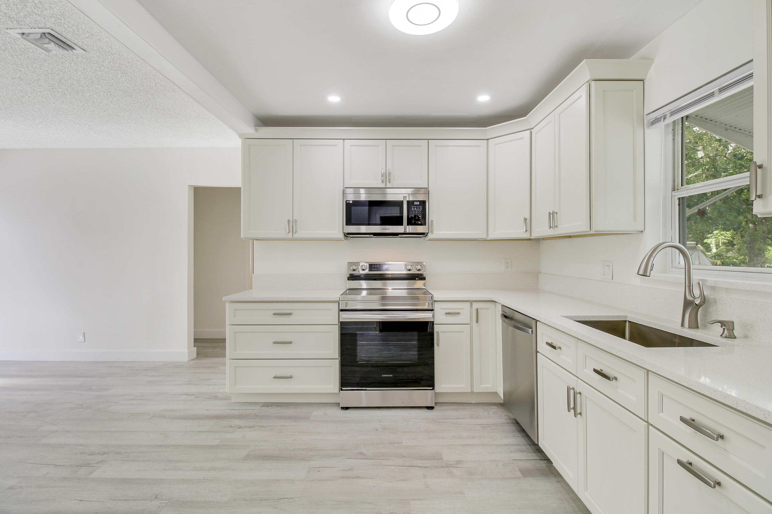 GREENACRES 2 - Residential