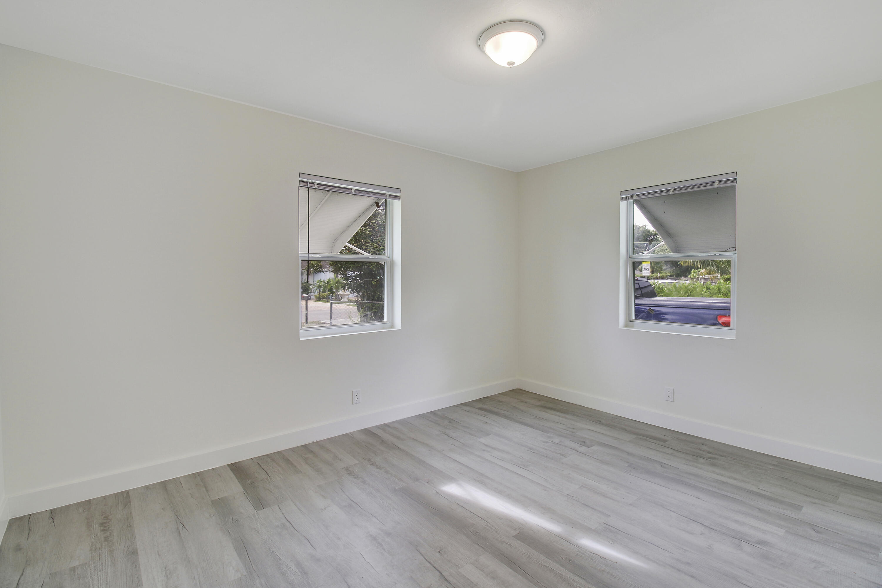 GREENACRES 2 - Residential