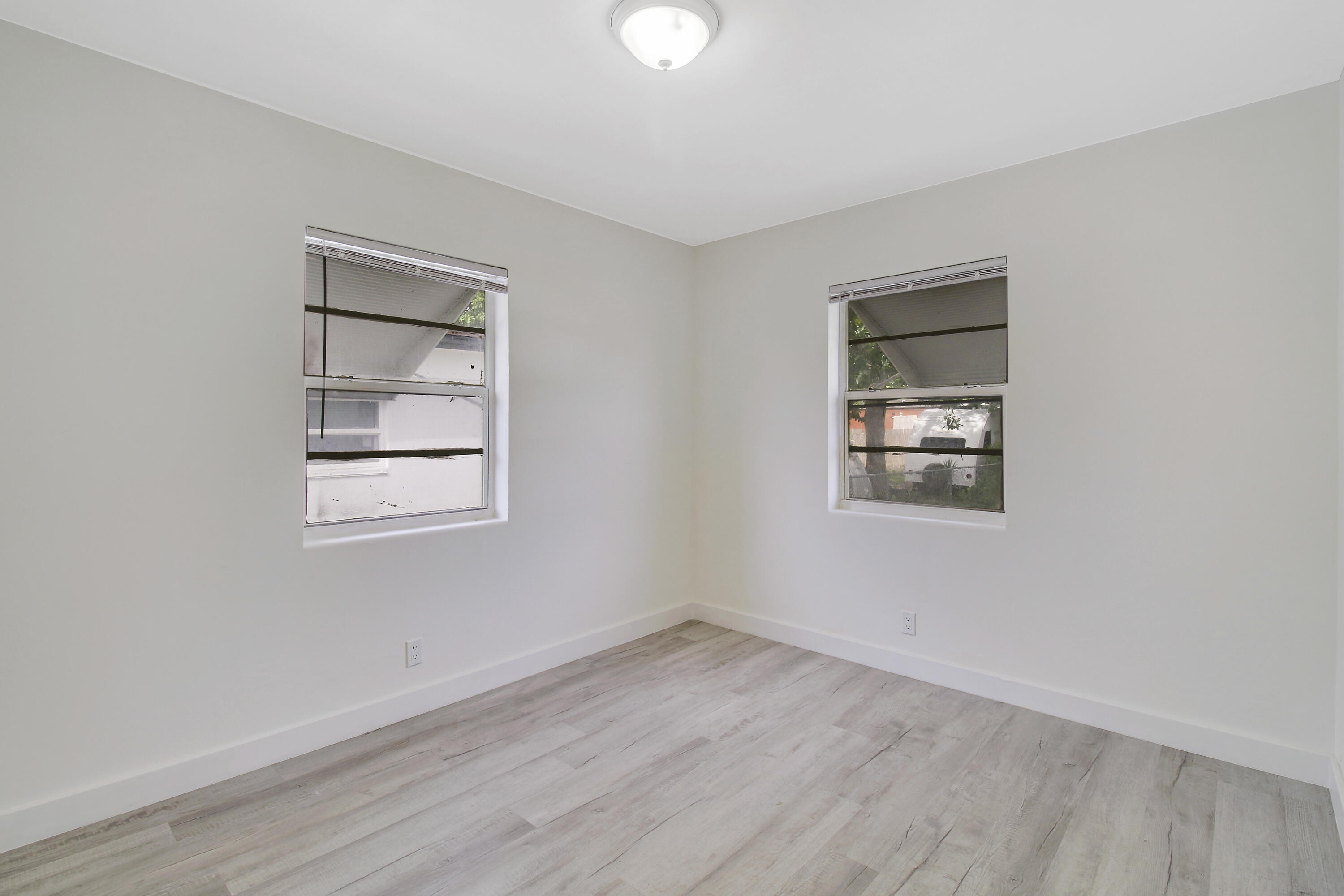 GREENACRES 2 - Residential