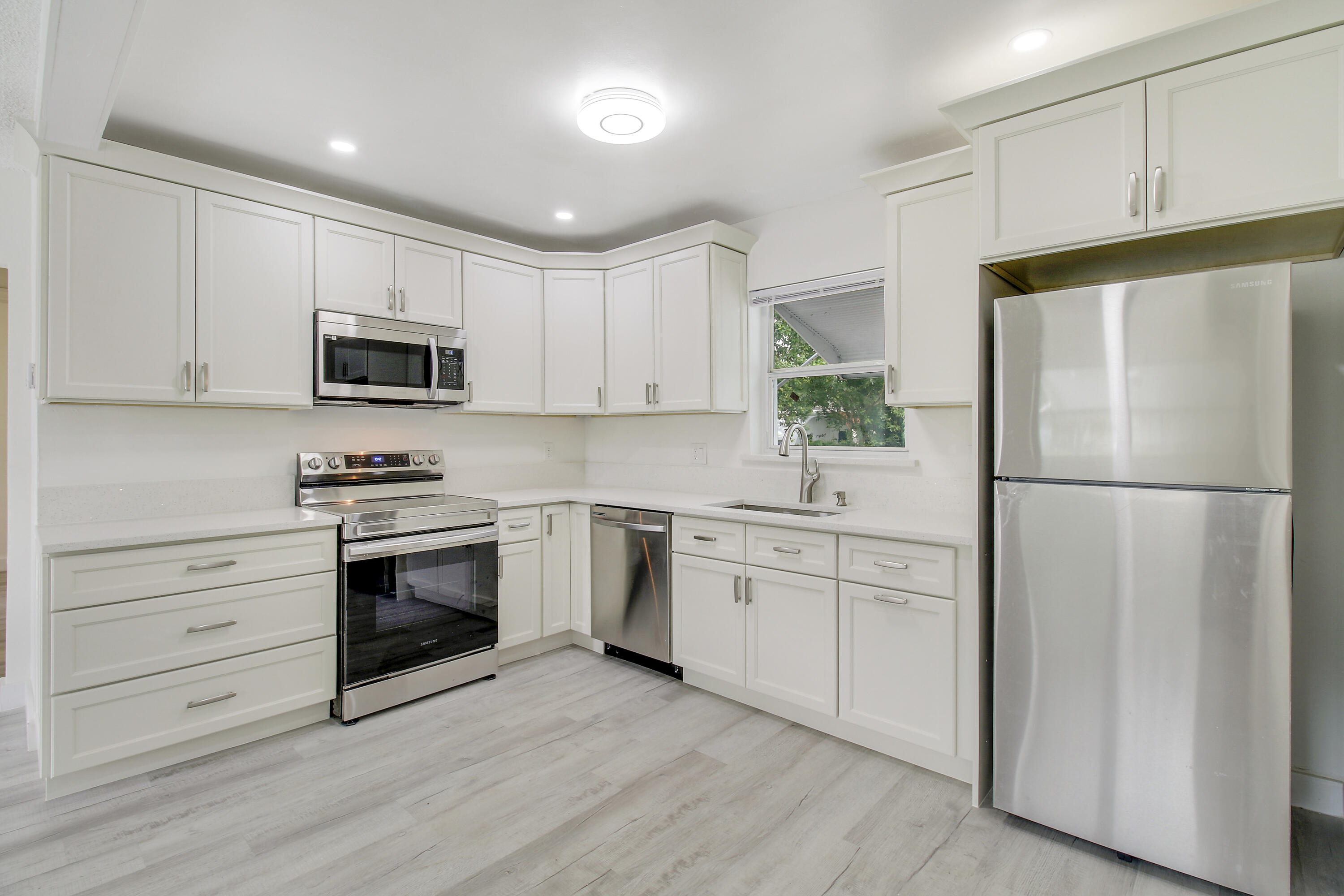 GREENACRES 2 - Residential