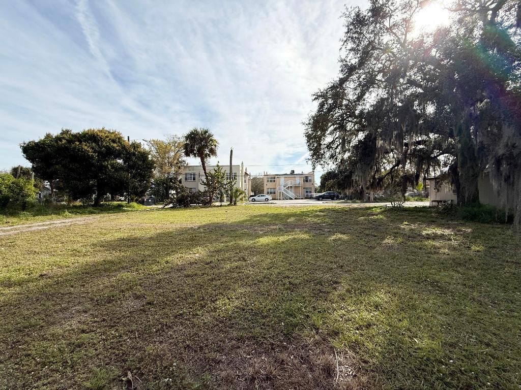 M E GOLDSMITH'S SUBDIVISION - Land