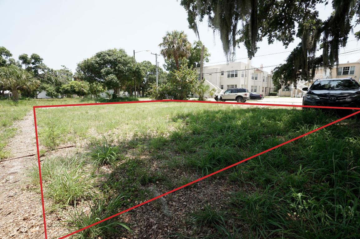 M E GOLDSMITH'S SUBDIVISION - Land