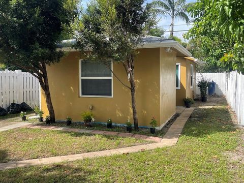 533 NE 15th St Fort Lauderdale FL 33304