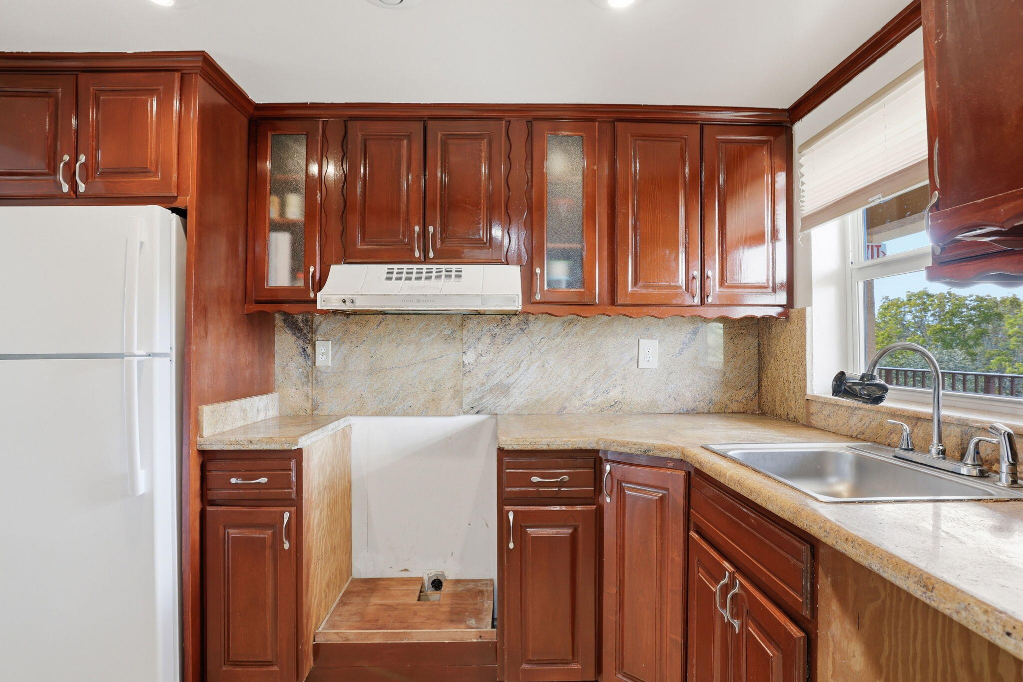 GARDENS AT LAUDERHILL CONDO - Residential