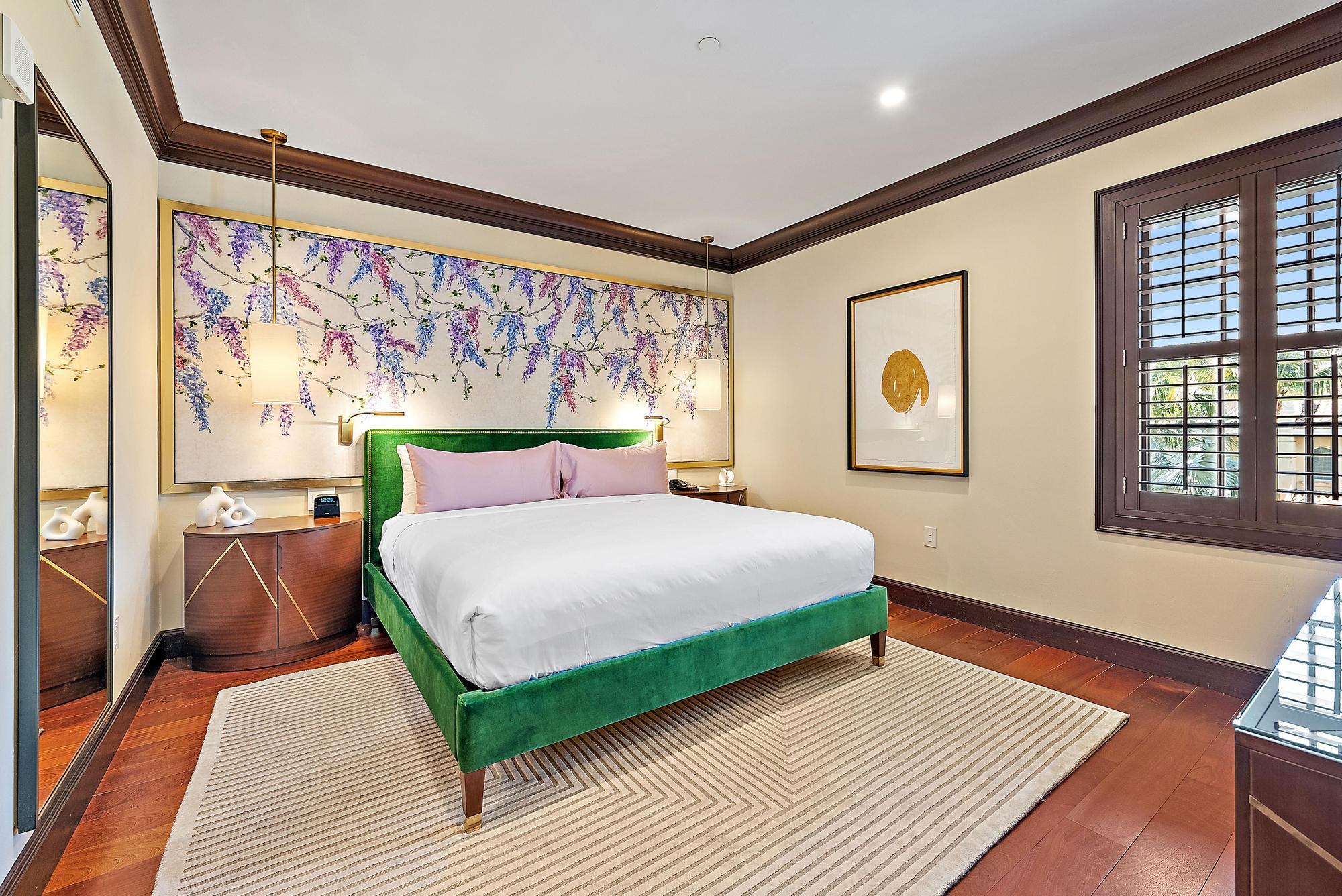 BRAZILIAN COURT HOTEL AND - Residential