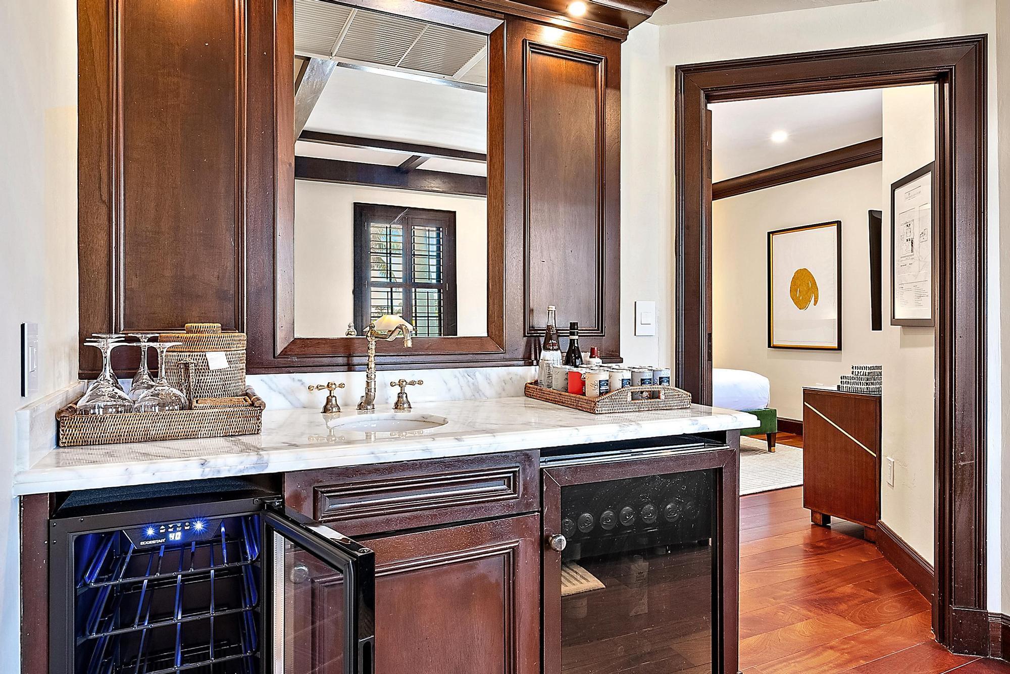 BRAZILIAN COURT HOTEL AND - Residential