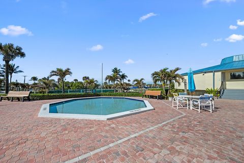 A home in Jensen Beach