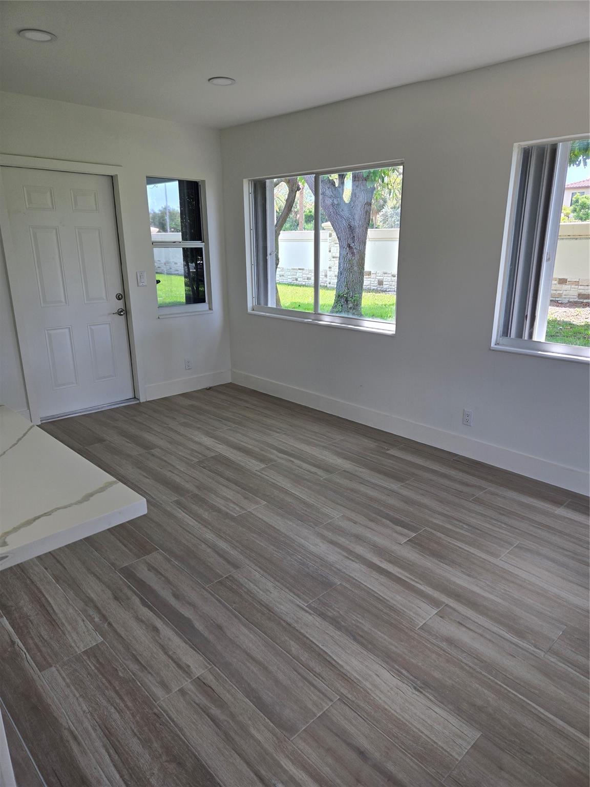 Mainlands Of Tamarac Lake - Residential