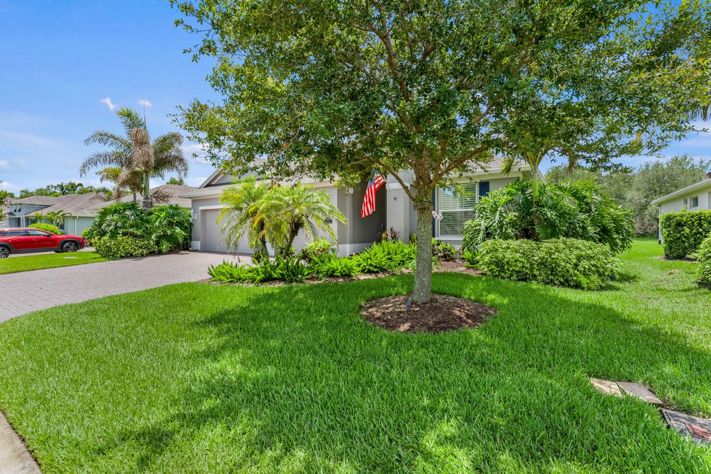 Photo of 1573 Segovia Circle, Vero Beach, FL 32966 (MLS # B26046819)