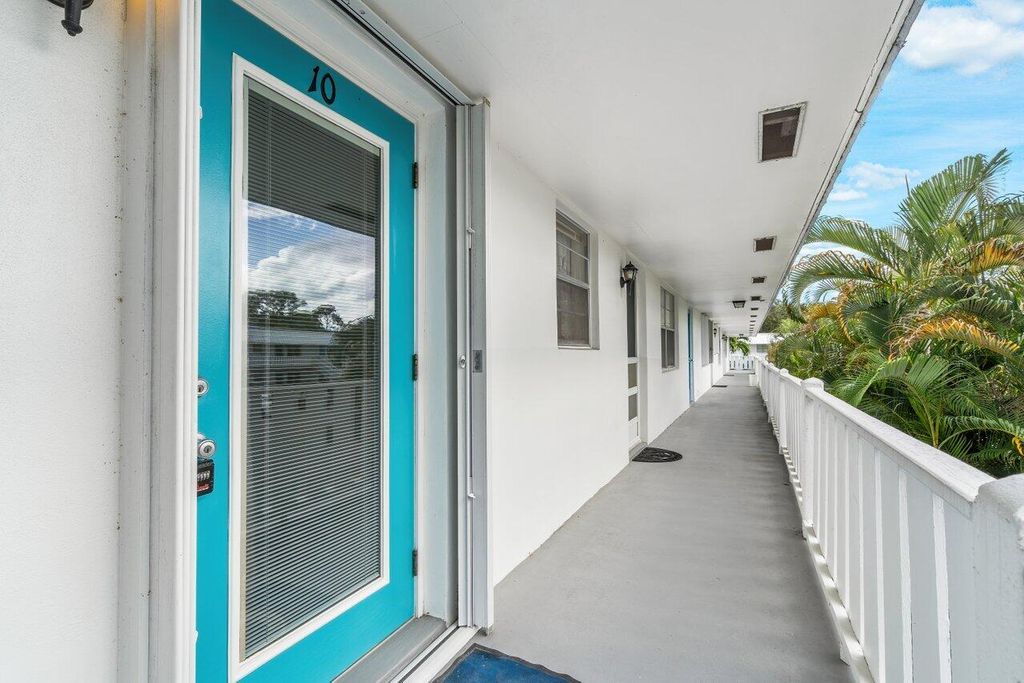 Photo of 2929 SE Ocean Boulevard #102-10, Stuart, FL 34996 (MLS # R10924220)