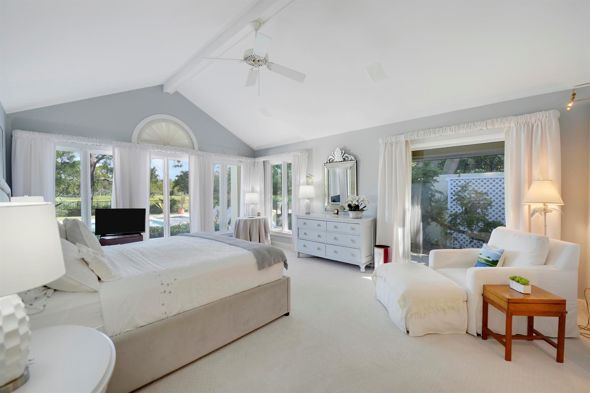 LOBLOLLY PINES - Residential