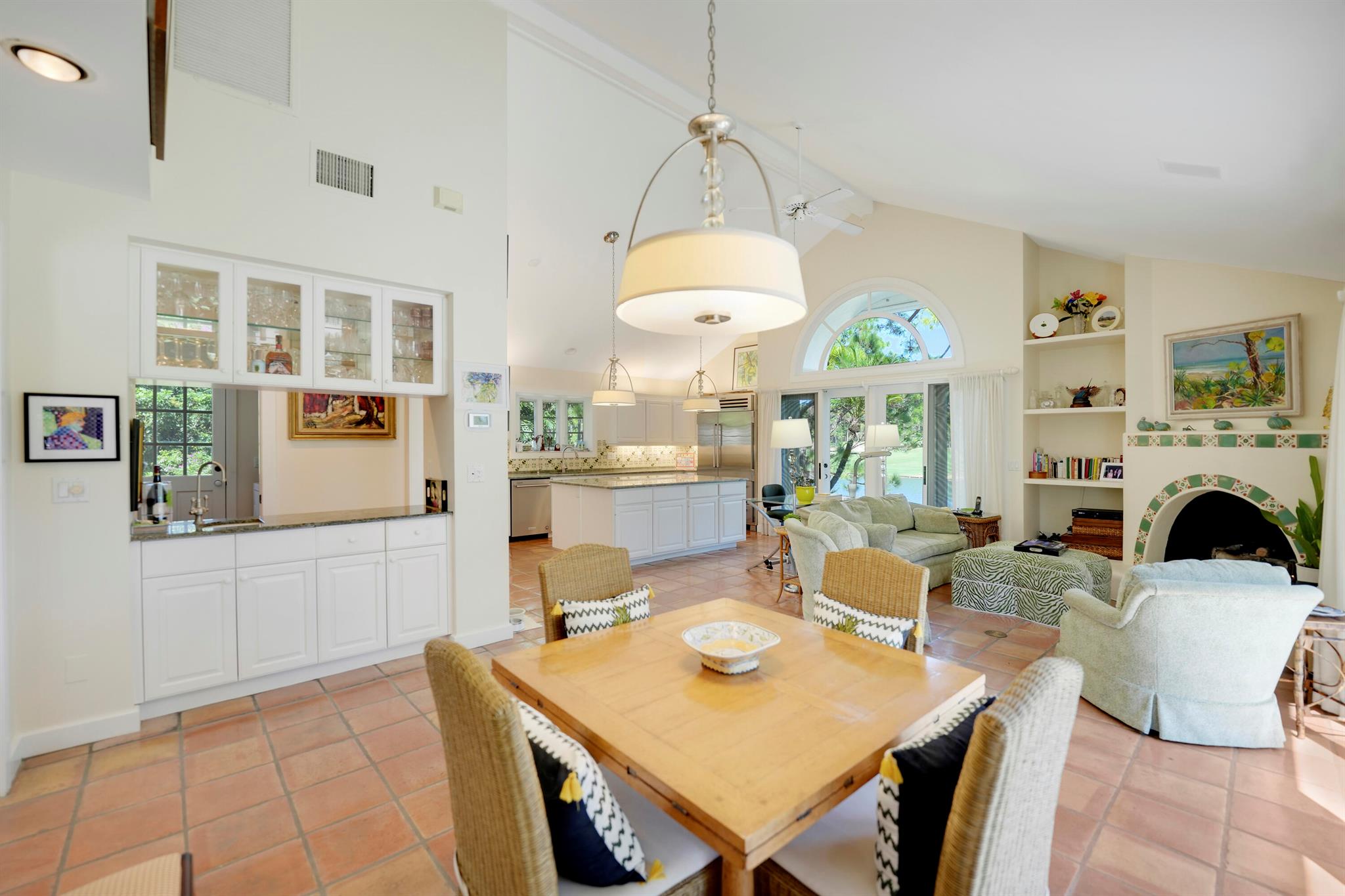 LOBLOLLY PINES - Residential