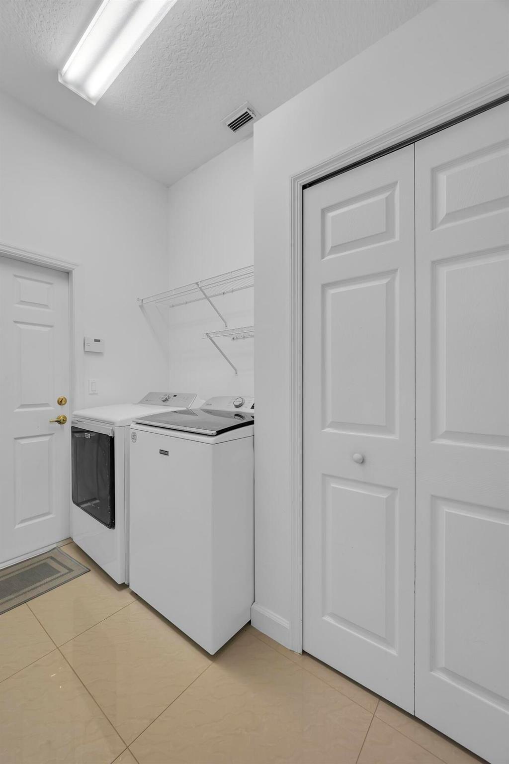 LAKE CHARLES PHASE 2A - Residential Lease