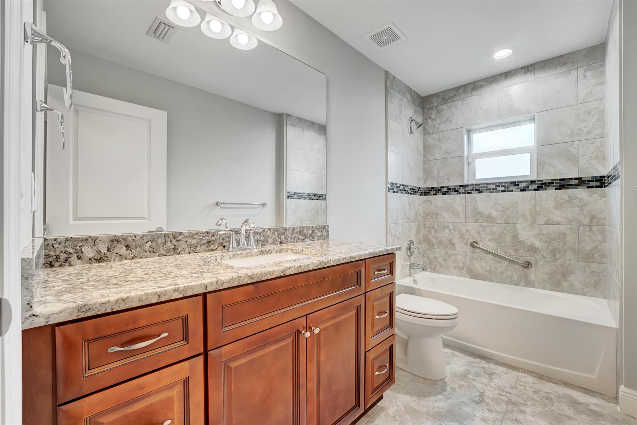 PORT ST LUCIE-SECTION 34 - Residential Lease