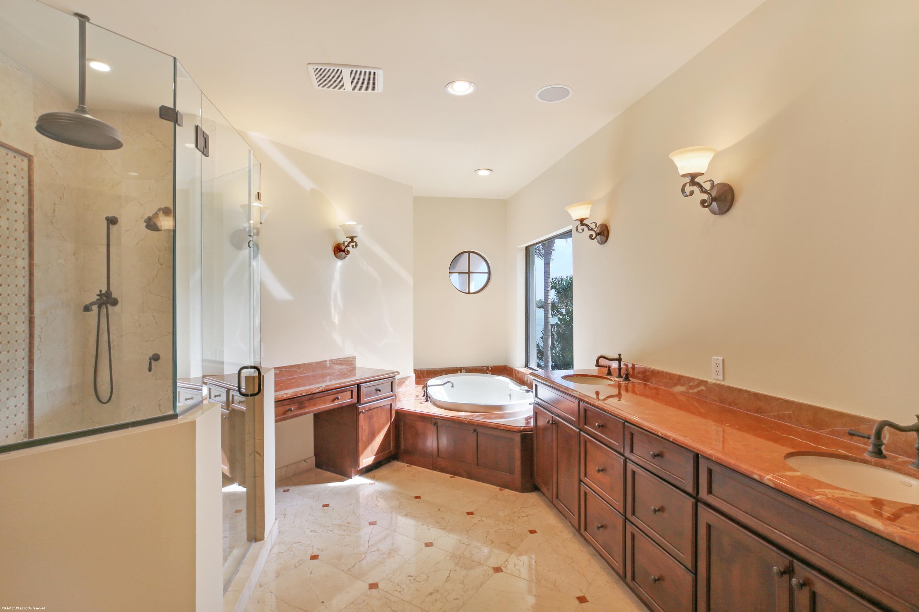 Emerald Harbour - Residential