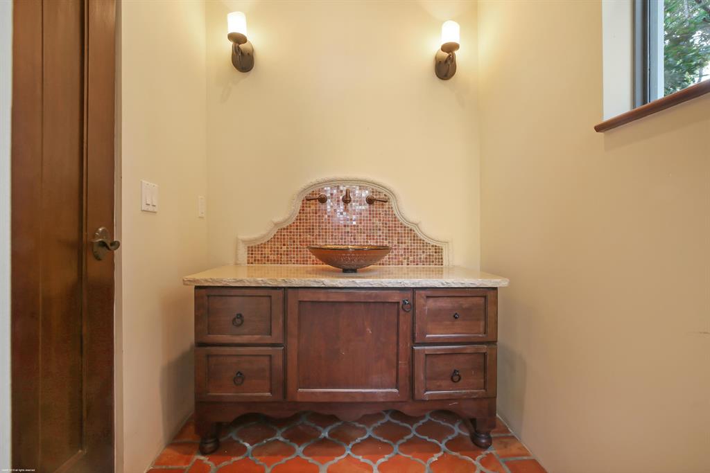 Emerald Harbour - Residential