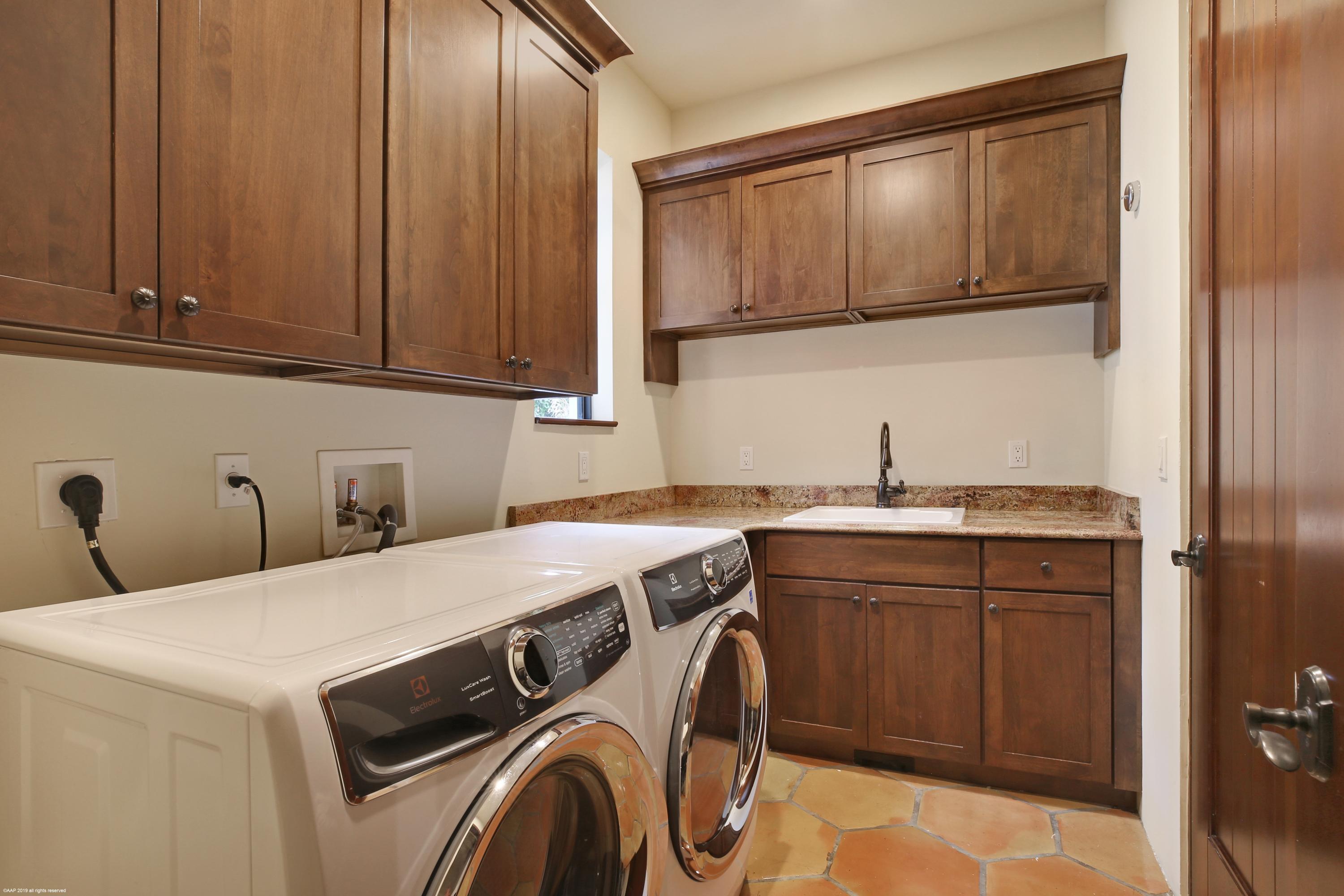 Emerald Harbour - Residential