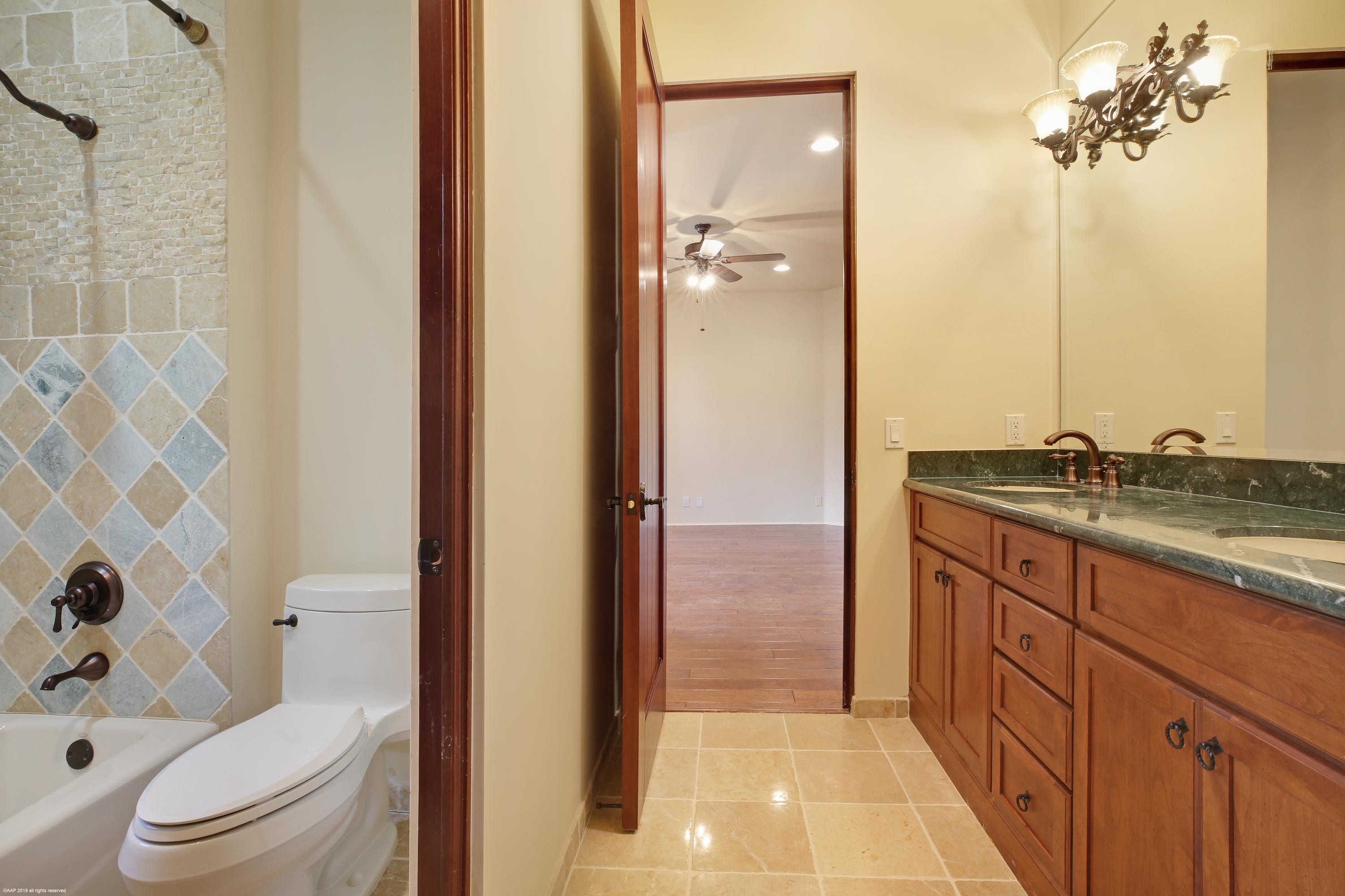 Emerald Harbour - Residential