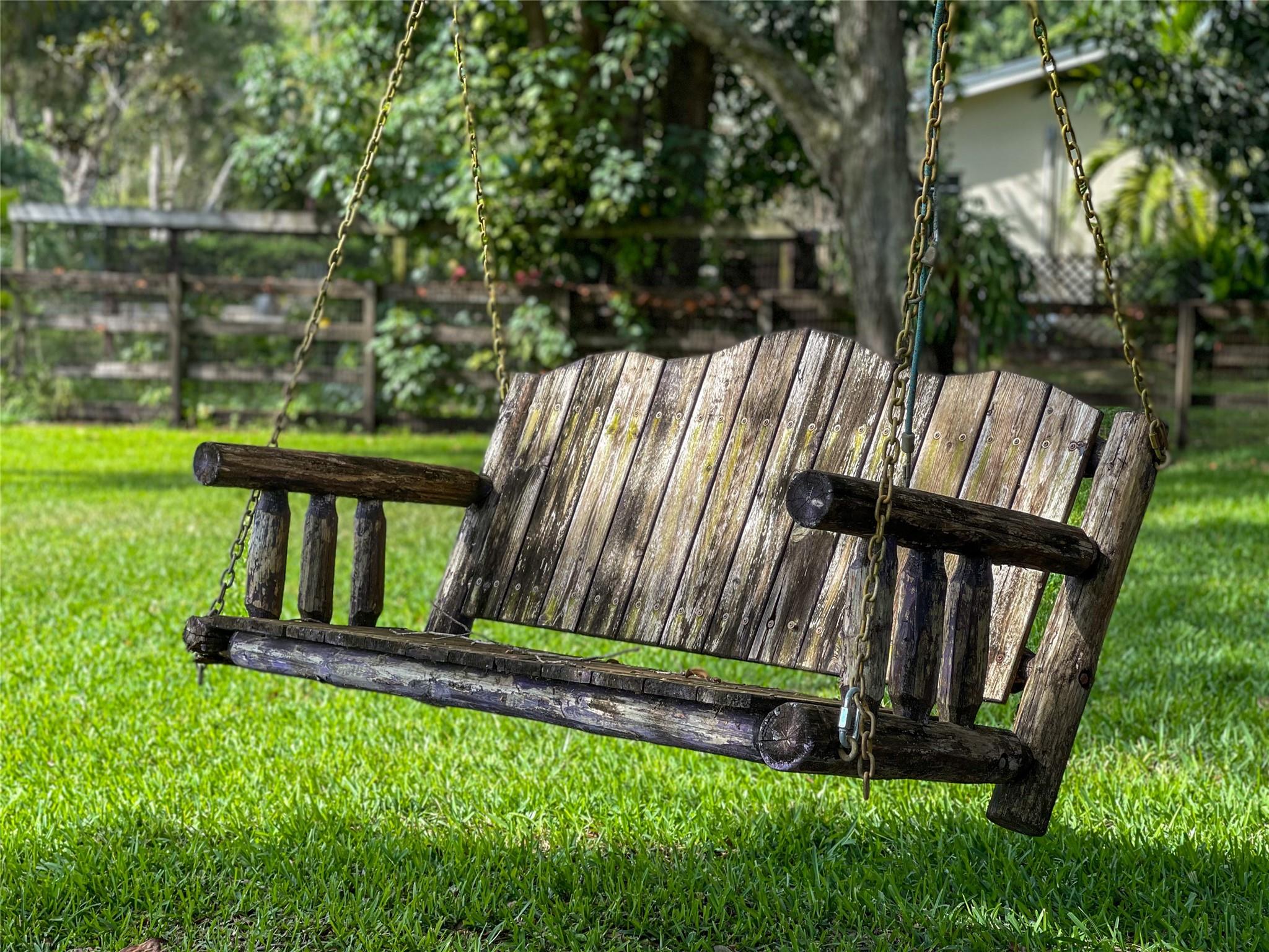 SUNSHINE RANCHES - Residential