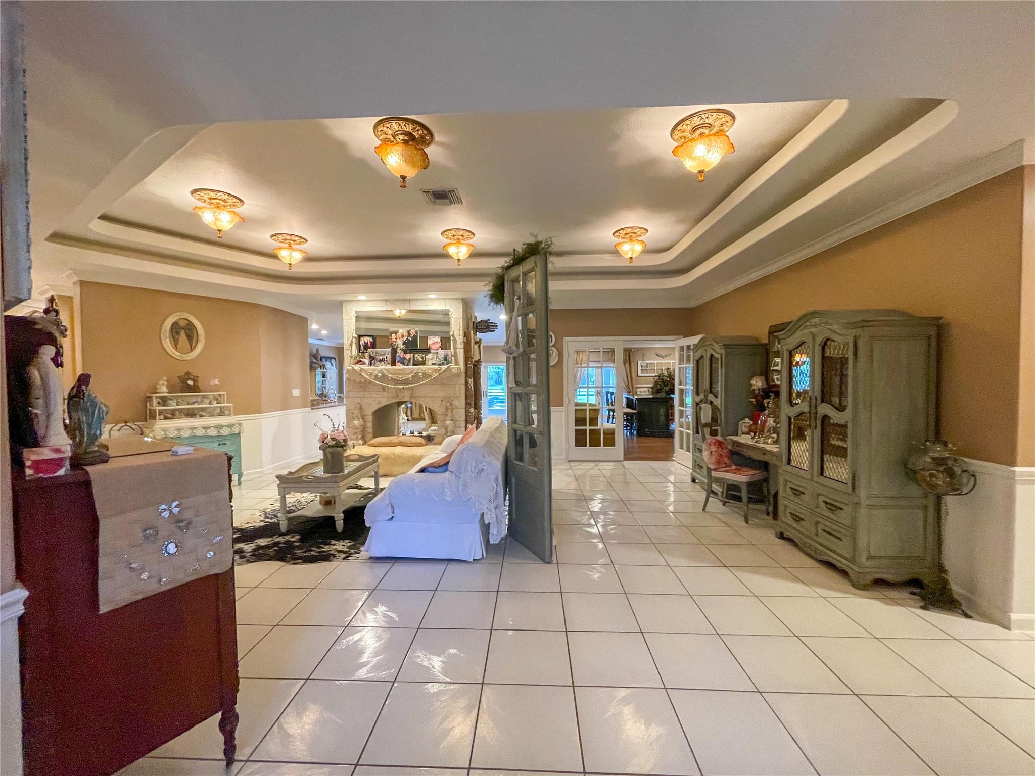 SUNSHINE RANCHES - Residential