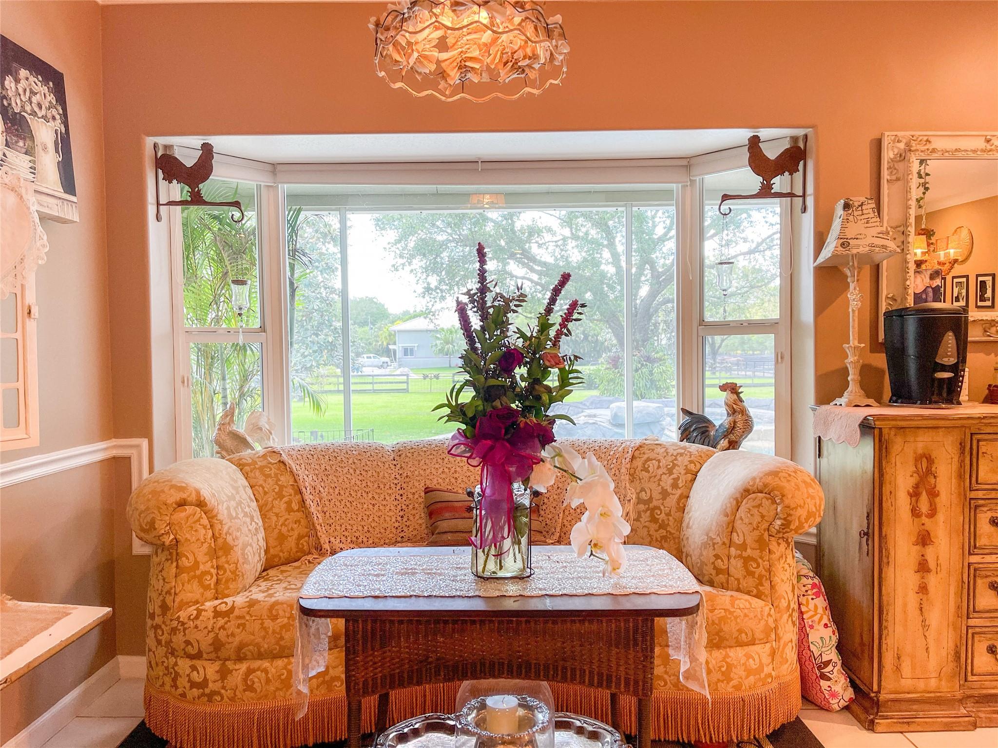 SUNSHINE RANCHES - Residential