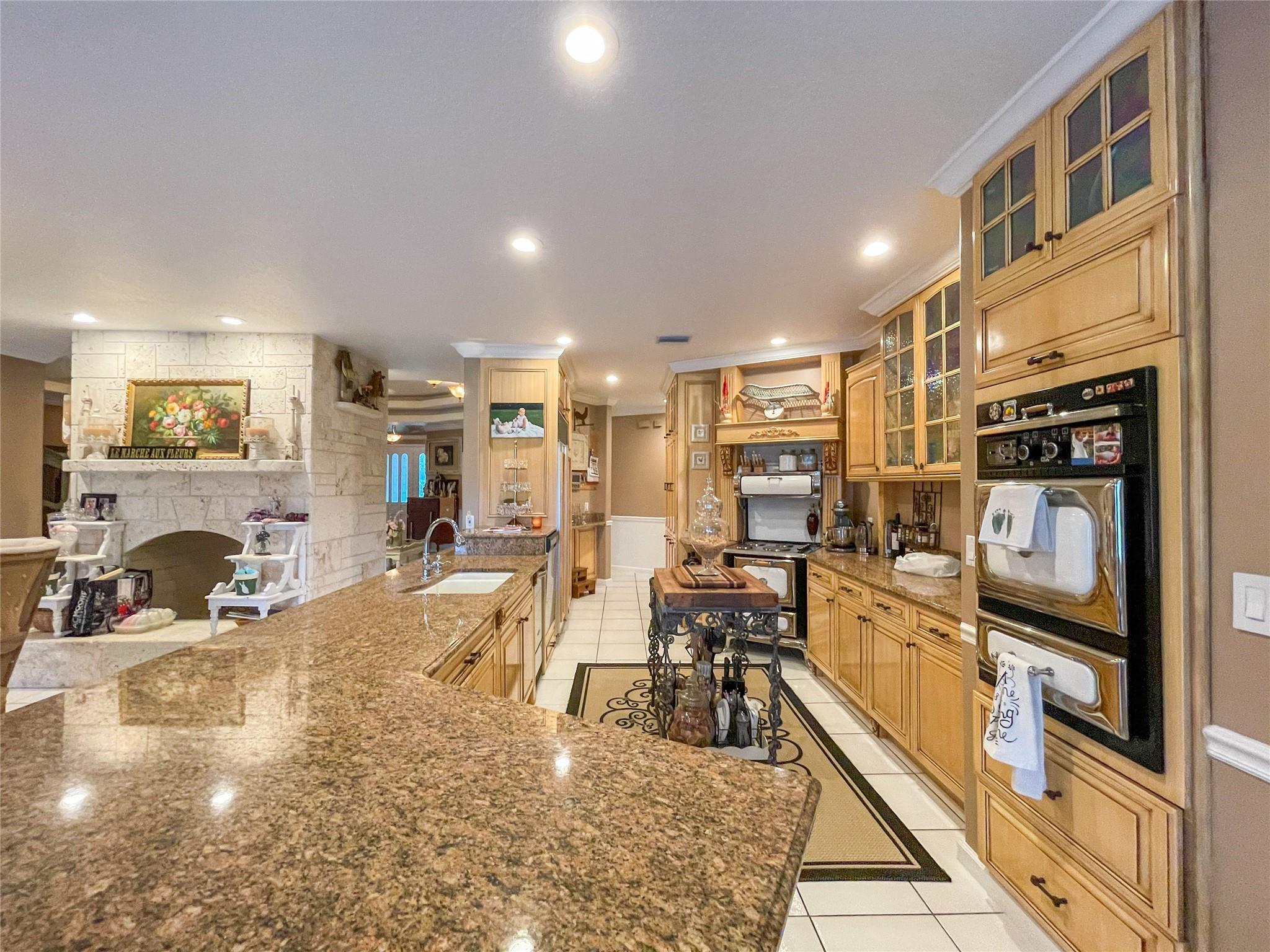 SUNSHINE RANCHES - Residential