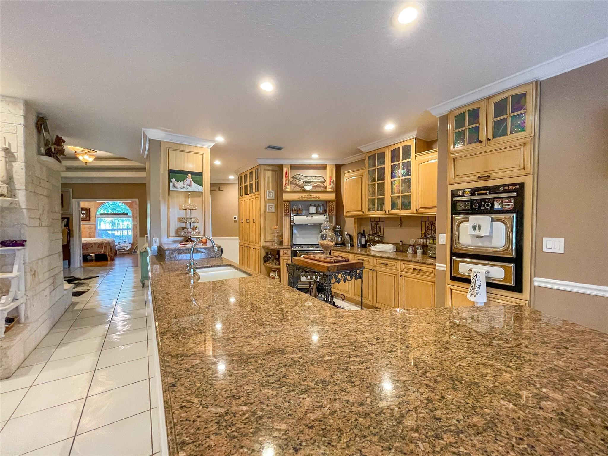 SUNSHINE RANCHES - Residential