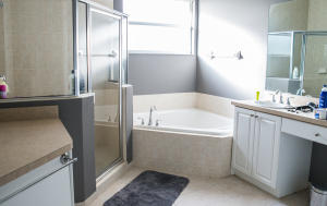 THIRD REPLAT OF PORTOFINO ISLES - Residential