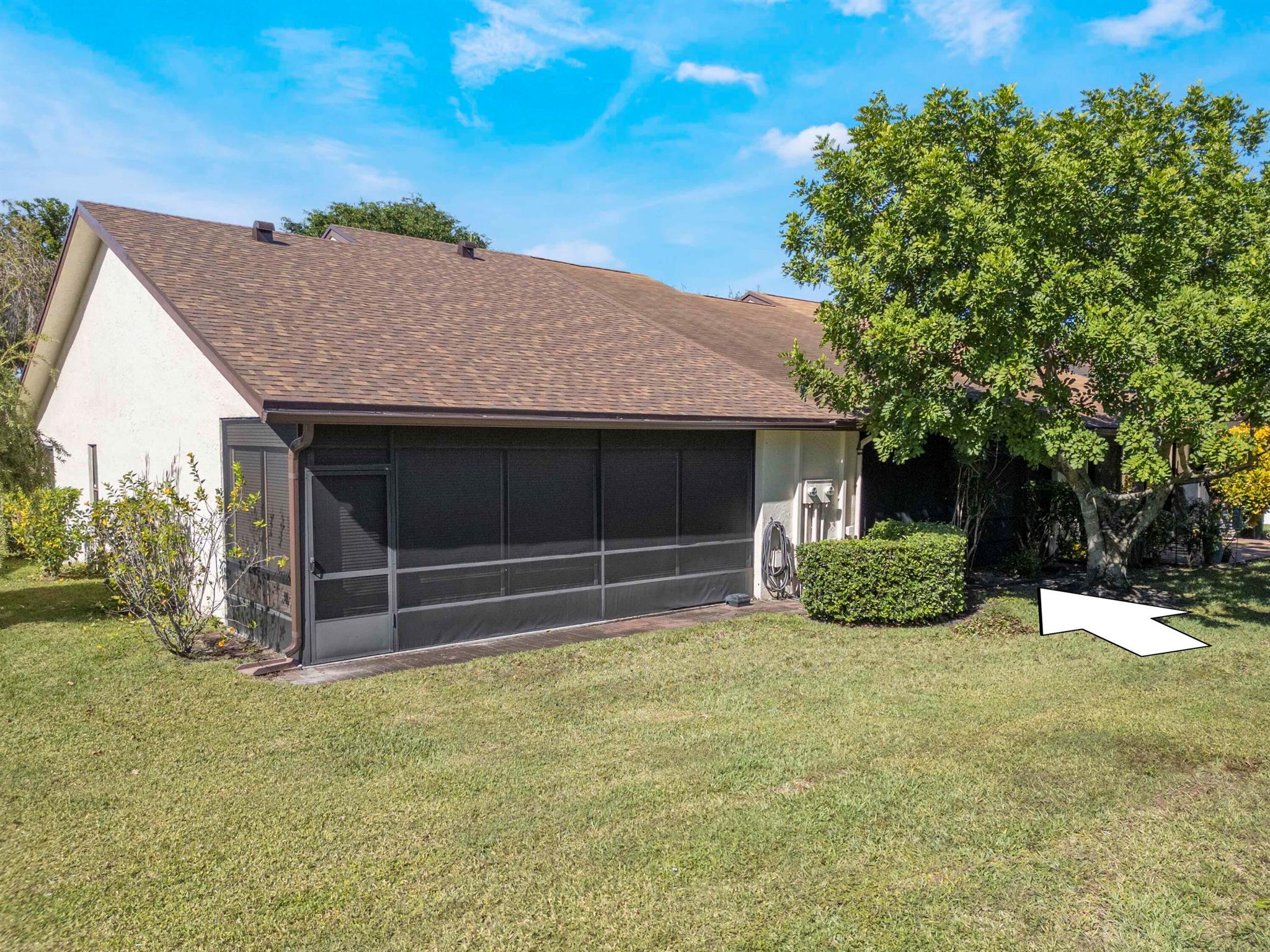 VILLAS OF WILLOW BEND - Residential Lease