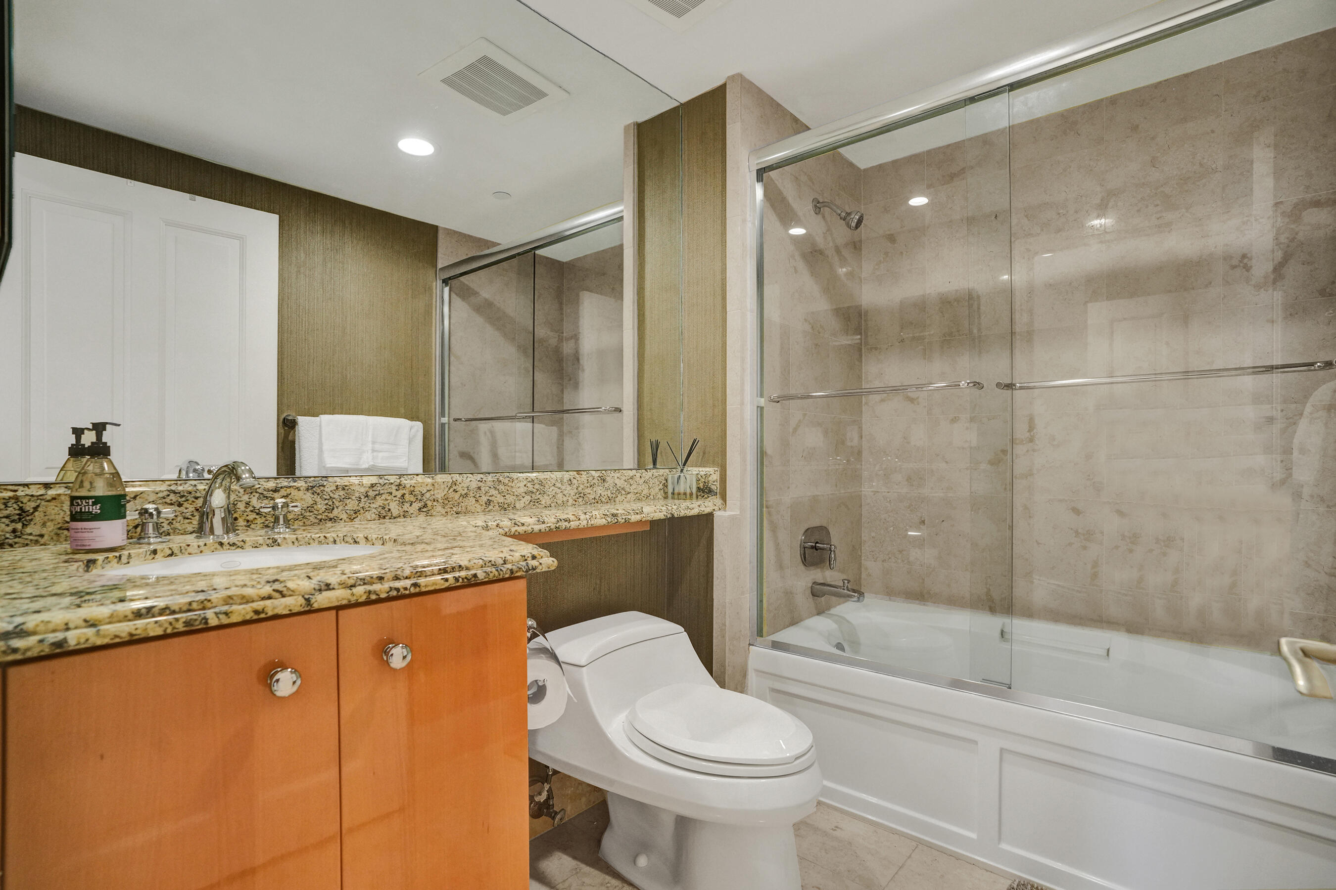 ACQUALINA OCEAN RESIDENCES & - Residential