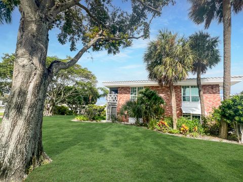 A home in Tequesta