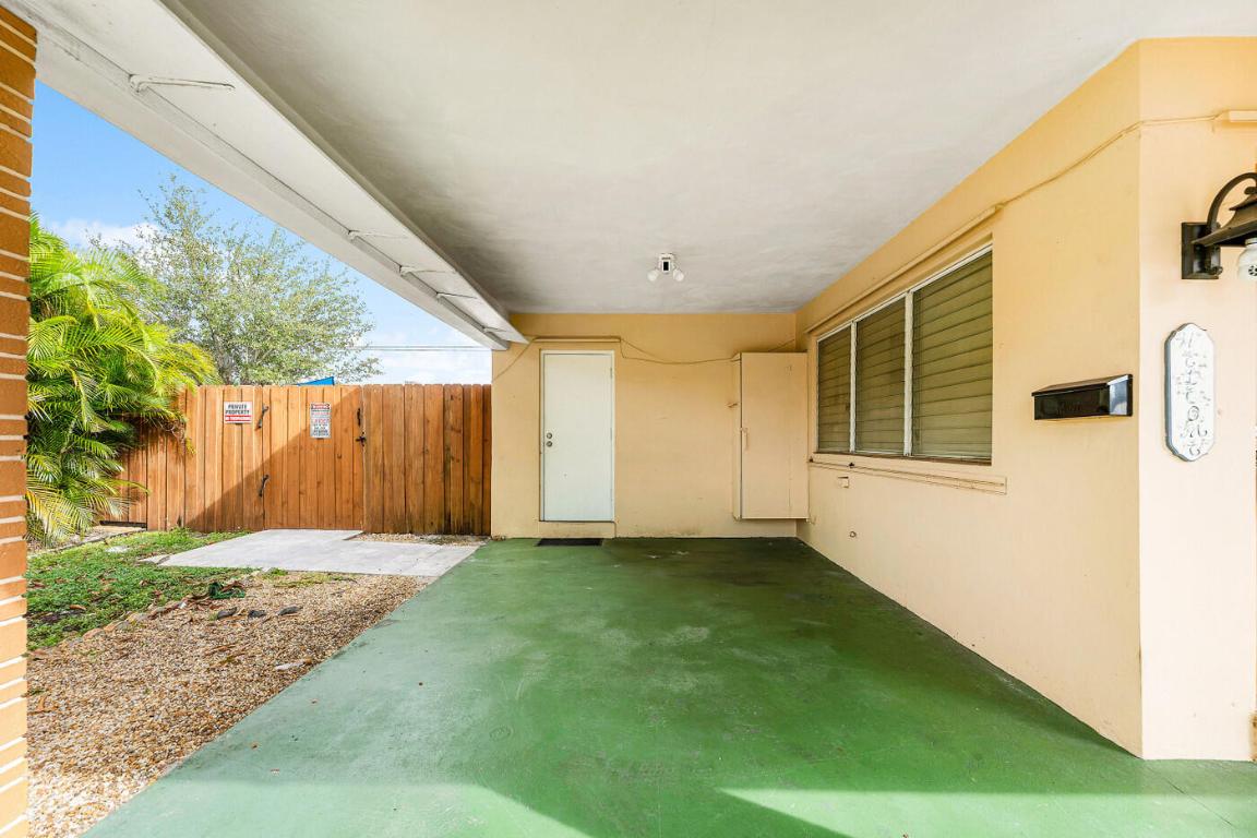 GARDEN ACRES - Residential Lease