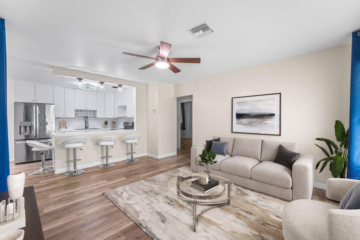 GARDEN ACRES - Residential Lease