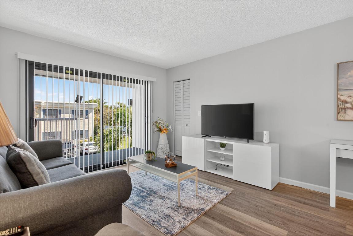 CYPRESS CLUB CONDO - Residential