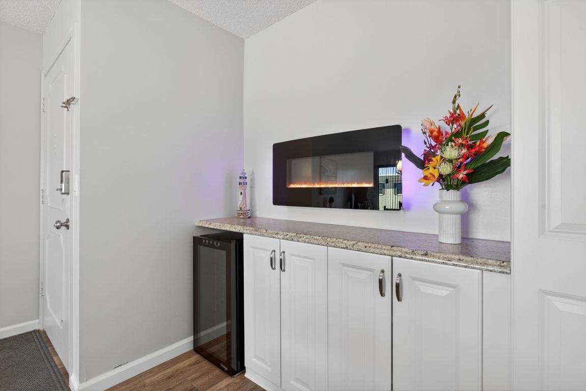 CYPRESS CLUB CONDO - Residential