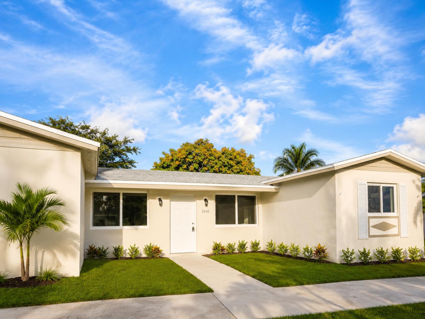 SUNRISE GOLF VILLAGE - Residential