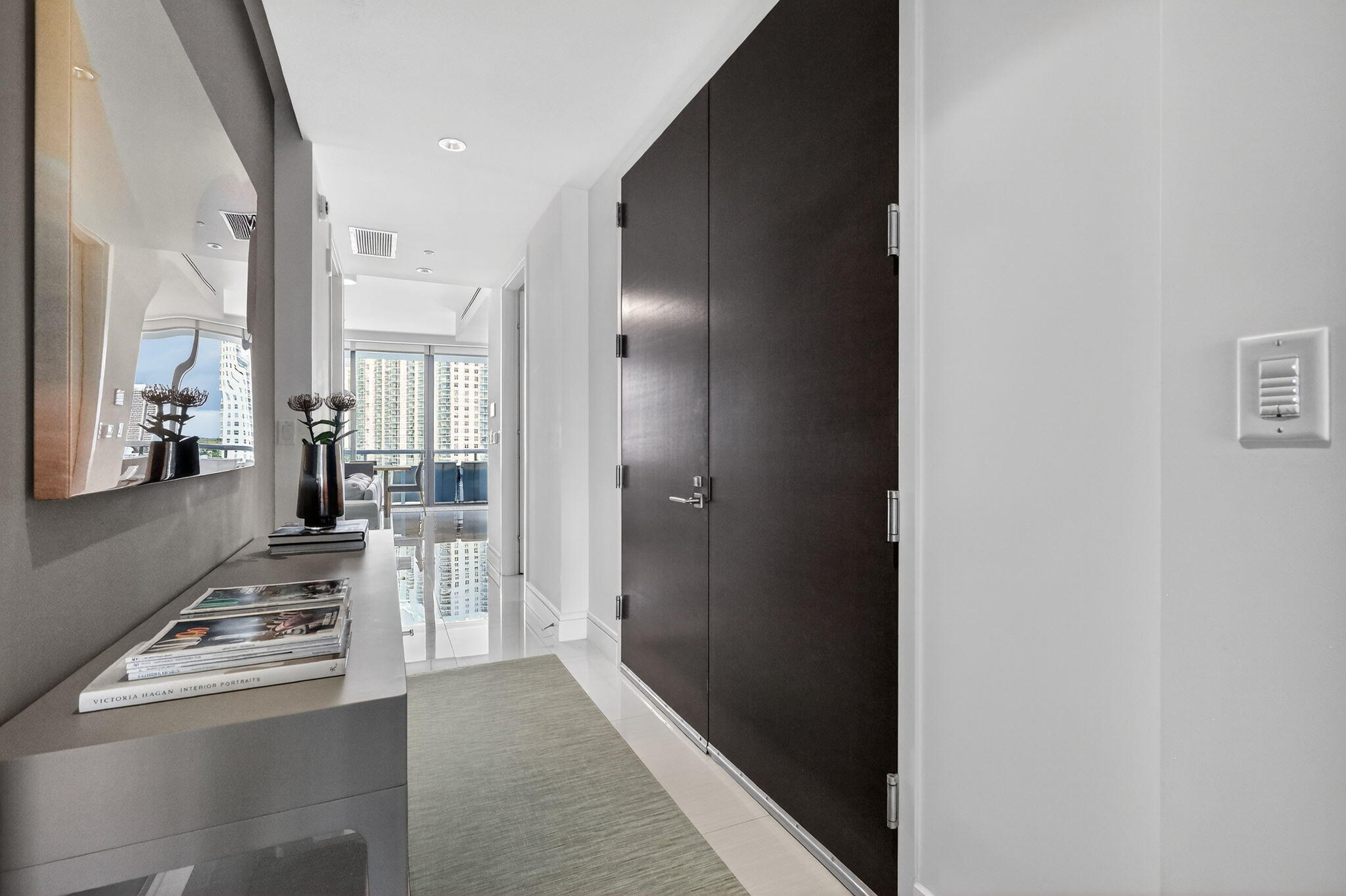 3250 NE 188th Street 706