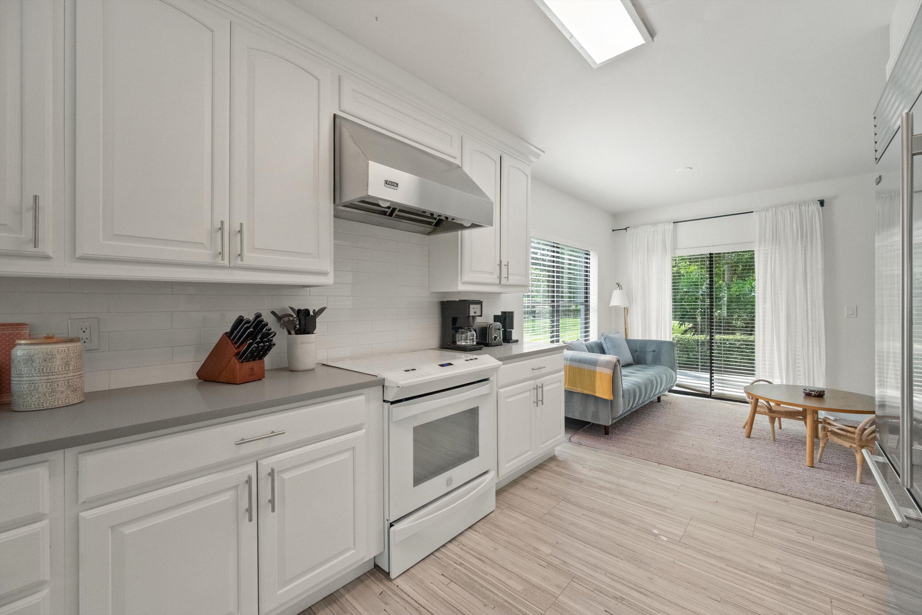 GOLF COTTAGES 2 CONDO - Residential