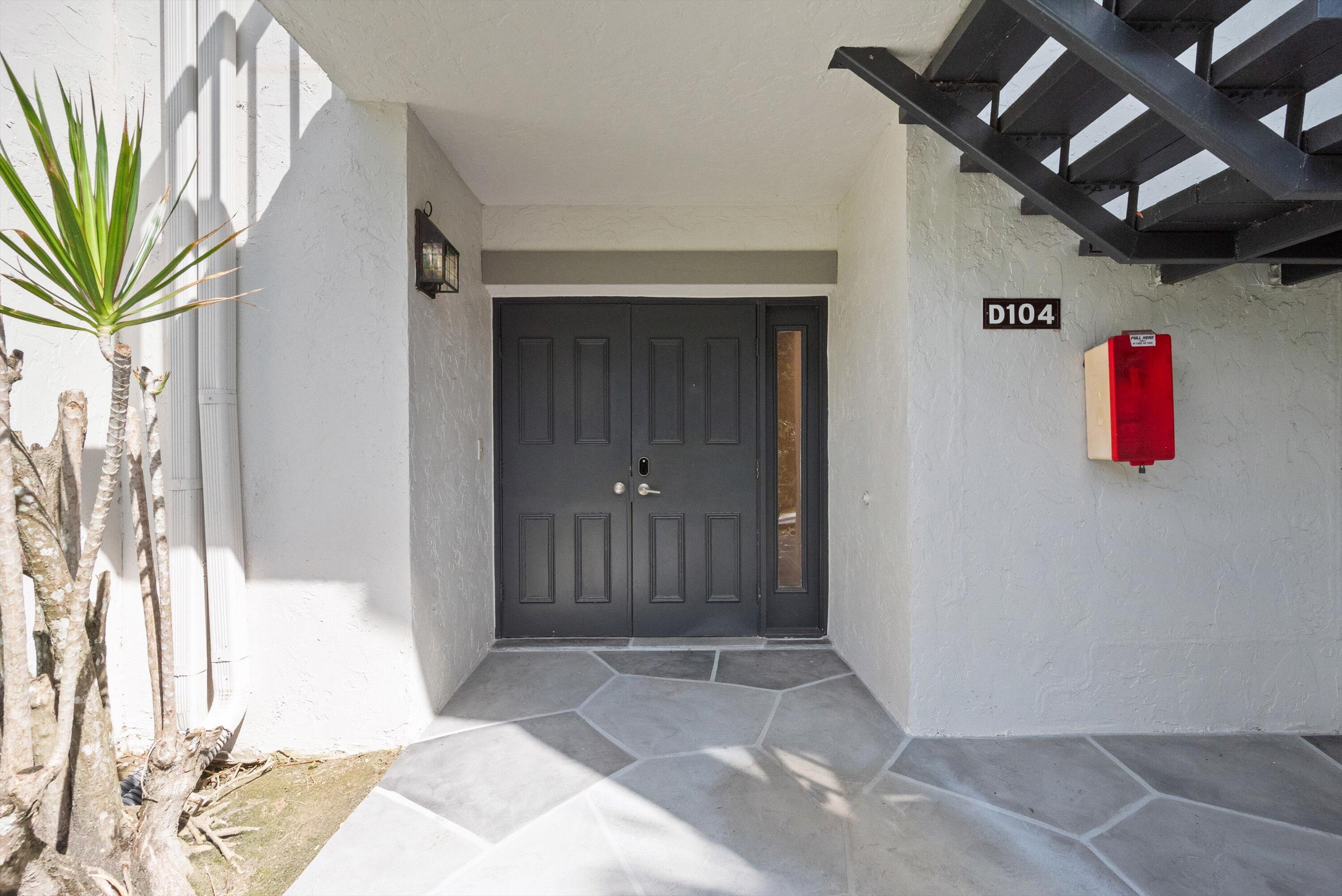 GOLF COTTAGES 2 CONDO - Residential