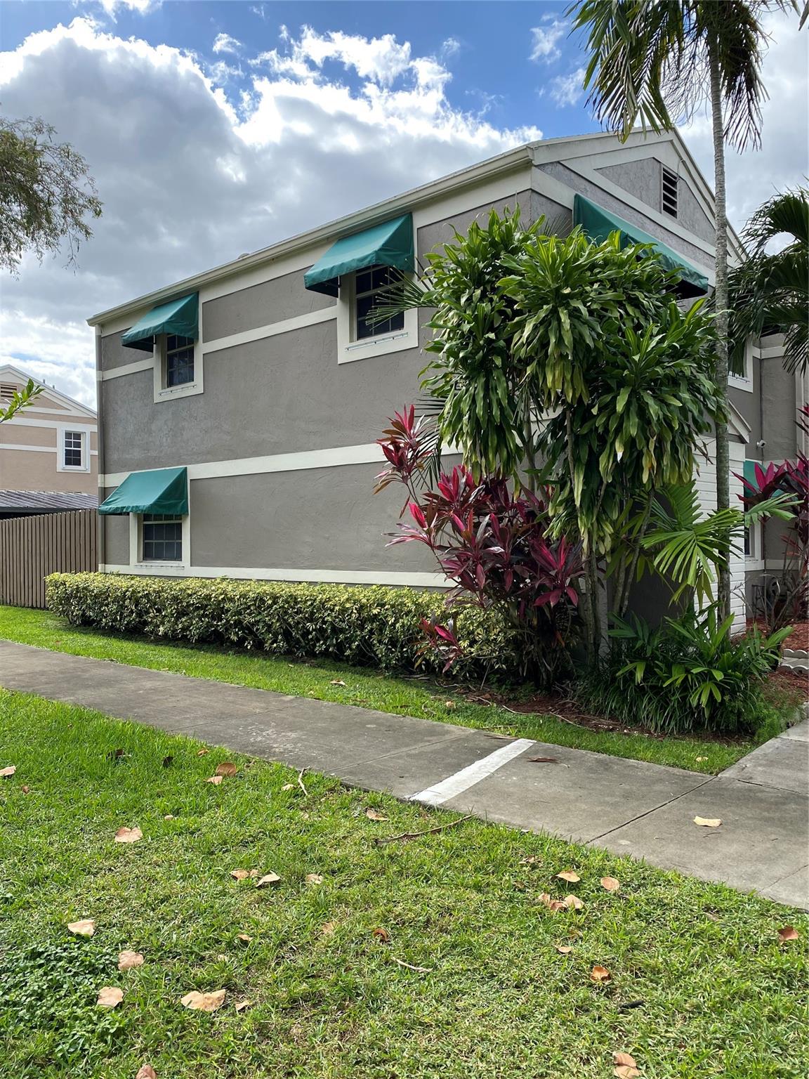 Flamingo Gardens Ph Four - Residential Lease