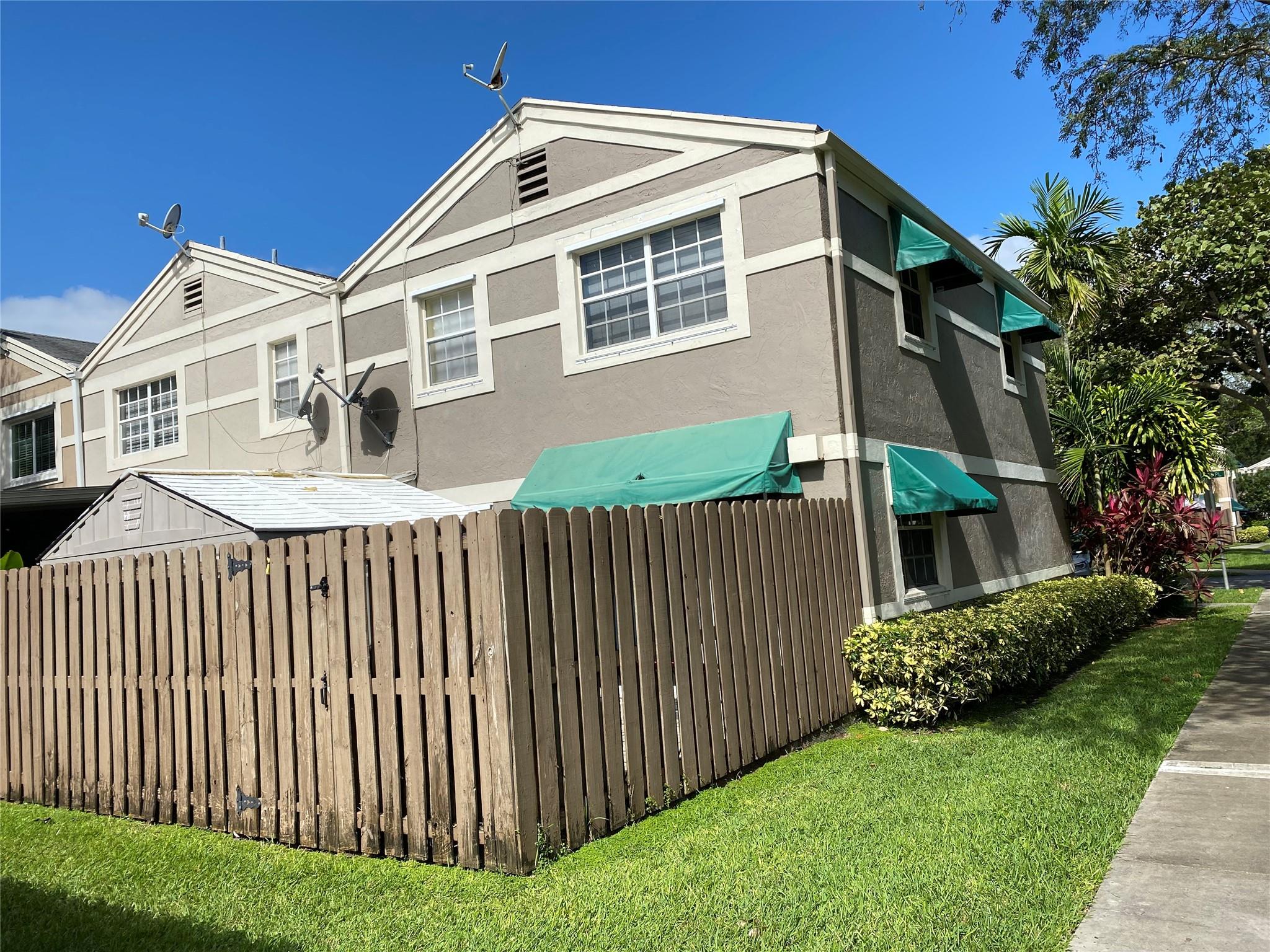 Flamingo Gardens Ph Four - Residential Lease