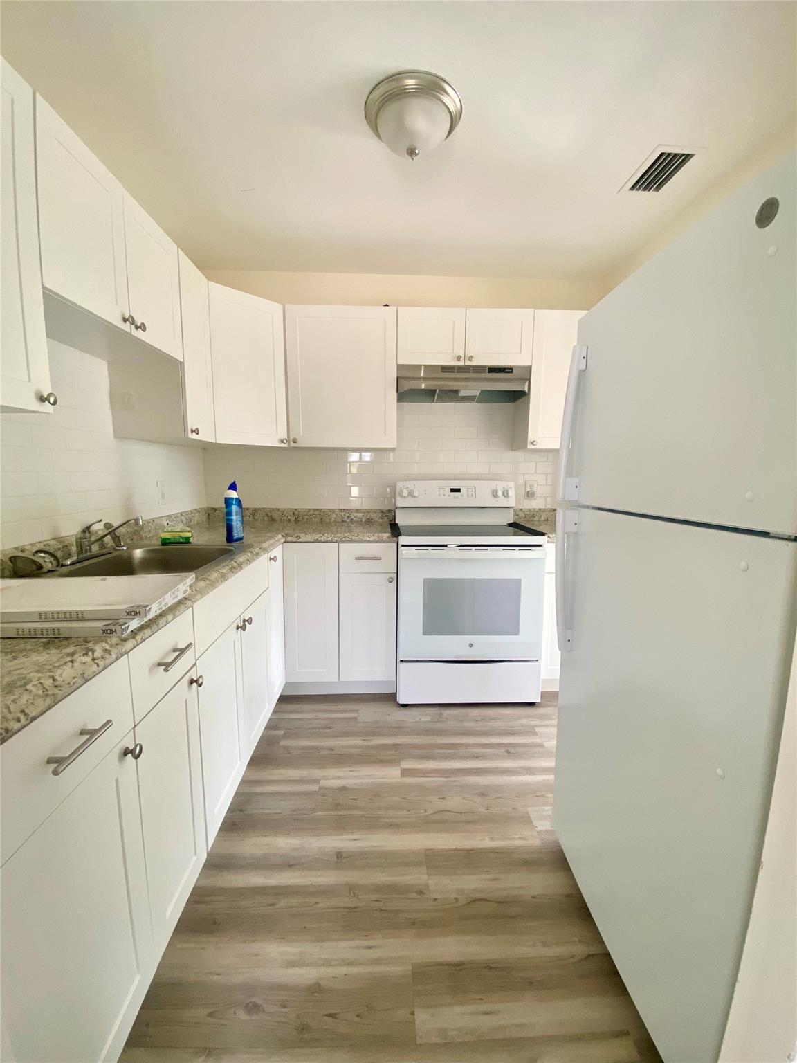 B S Harris Sub - Residential Lease