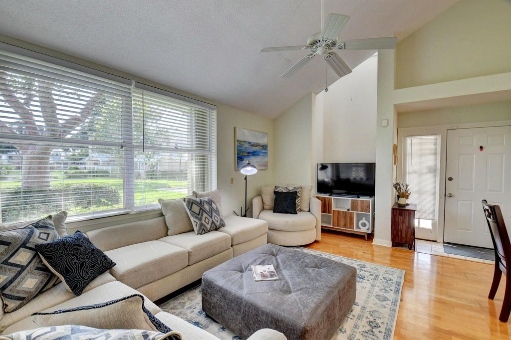 Photo of 1903 Chadwick Court, Boynton Beach, FL 33436 (MLS # R11047351)