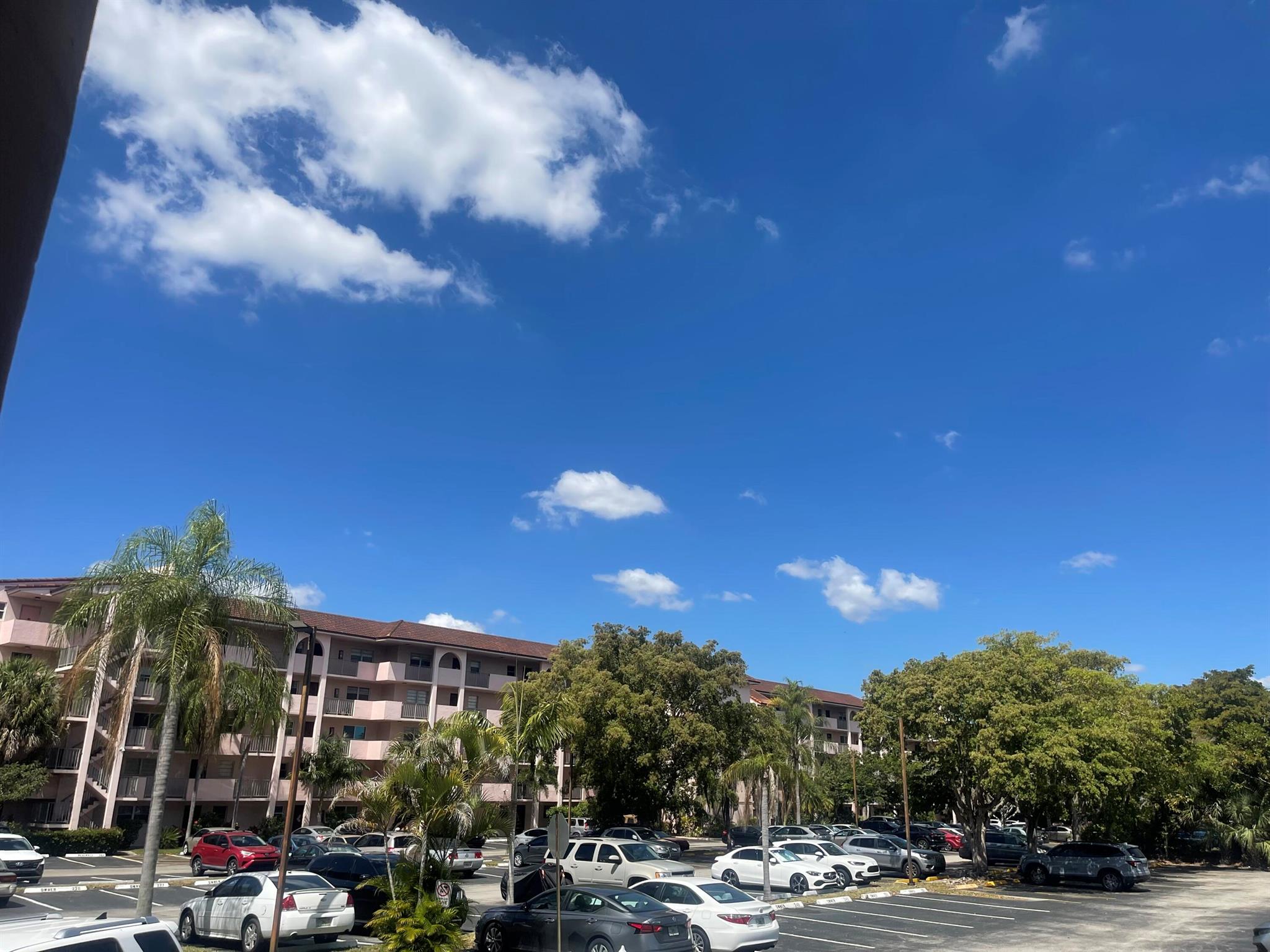 SUNRISE ISLAND CONDOMINIU - Residential