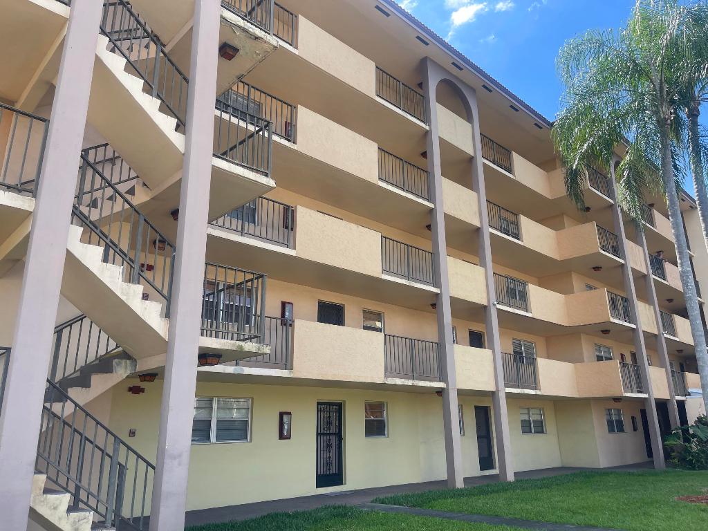 SUNRISE ISLAND CONDOMINIUM II - Residential