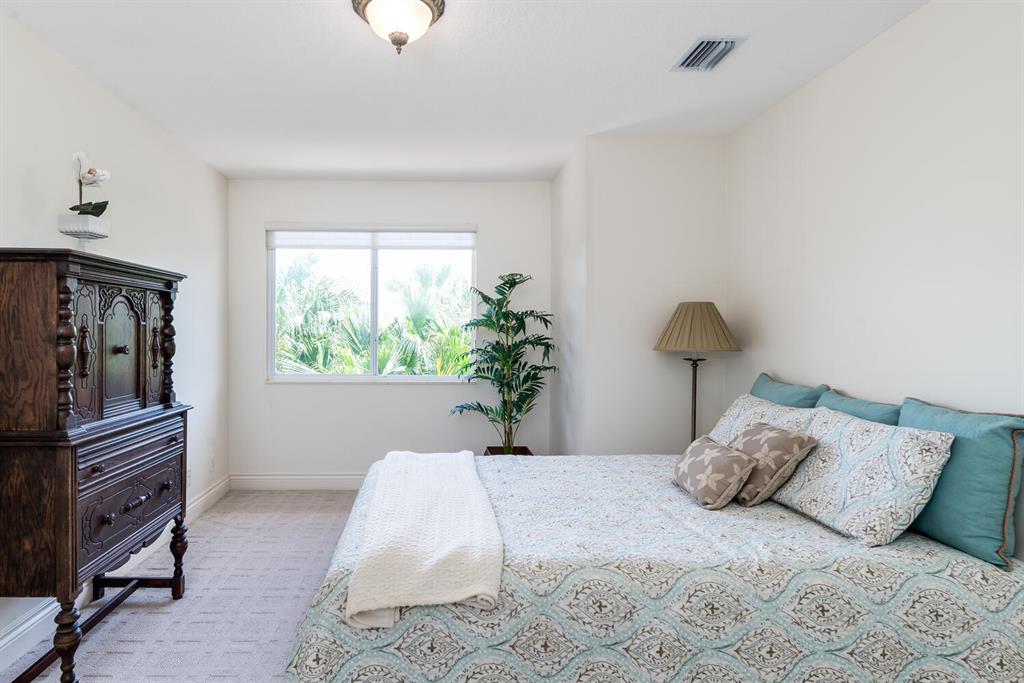 TROPIC ISLE 3RD SEC - Residential